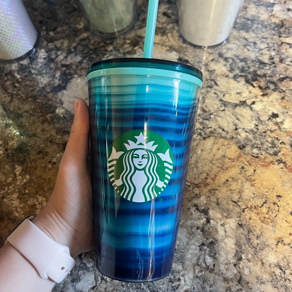 16 OZ starbucks cup - Picture 1 of 1
